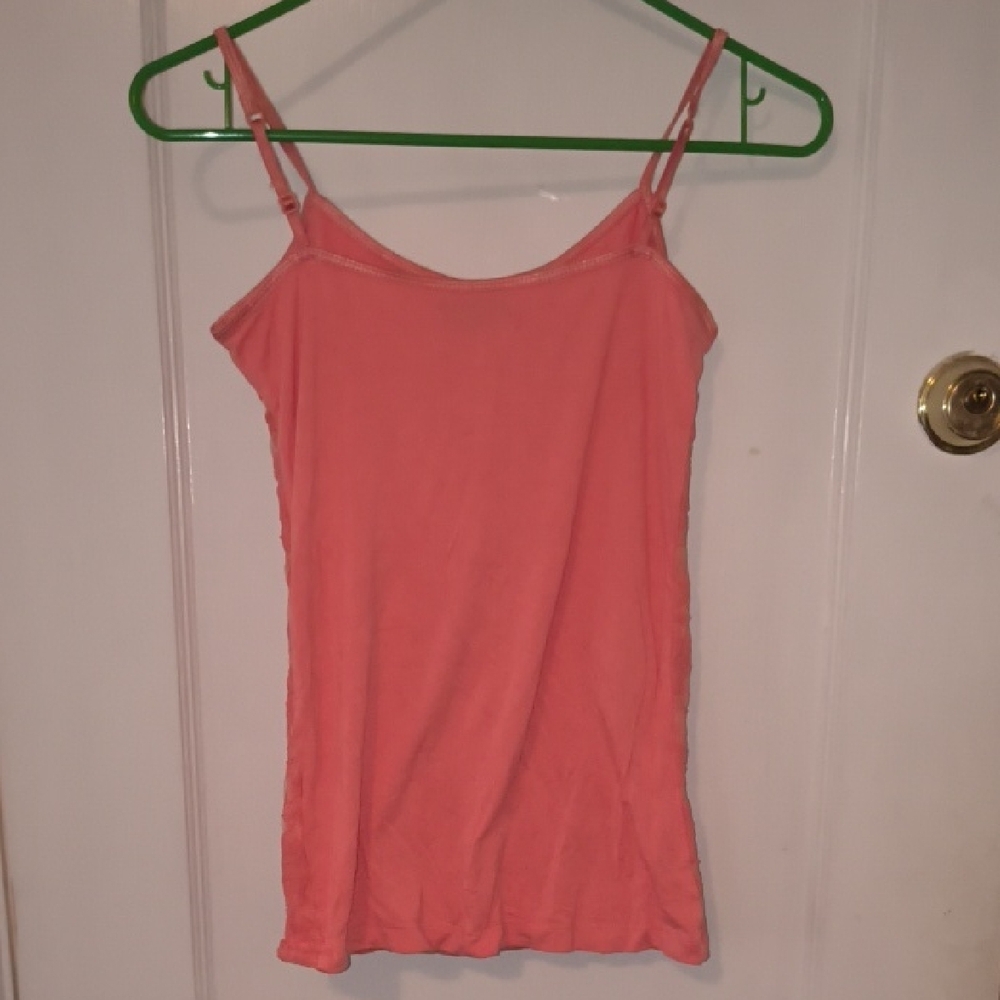 Code | Elegant Lace Camisole in Pink - Picture 4 of 4